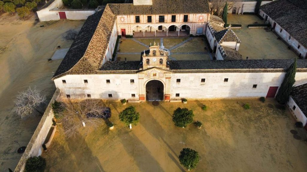 Hacienda La Soledad, espacio para conferencia en Sevilla