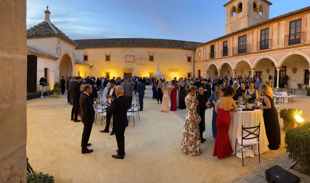 Cena de empresa en Hacienda La Soledad (Sevilla)